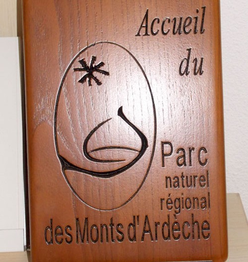 Gravure sur bois pour pièce d’accueil du PNR des Monts d’Ardèche